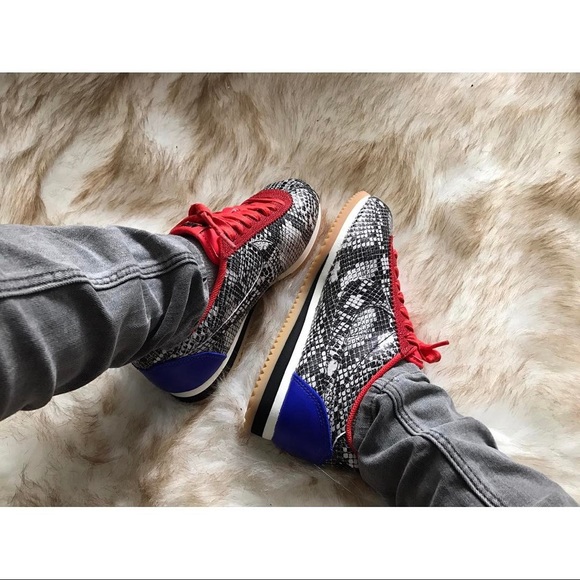 nike cortez python